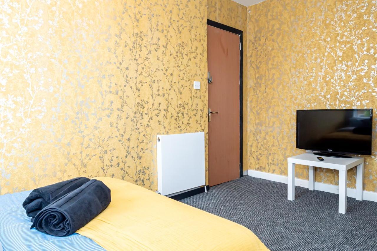 Shirley House 3: City-Center Self-Catering with Smart Check-In Southampton Exterior photo